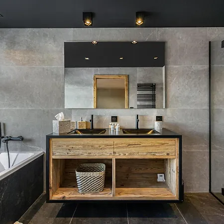 Neuf Contemporain A Courchevel, 5 Chambres, Jacuzzi, 10 Adultes + 4 Enfants - Fr-1-562-1